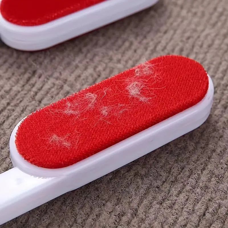 Self-Cleaning Lint Roller
